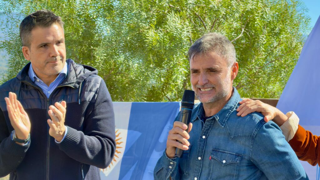 Inauguraron un mirador panorámico en homenaje a Justo Páez Molina en Altas Cumbres