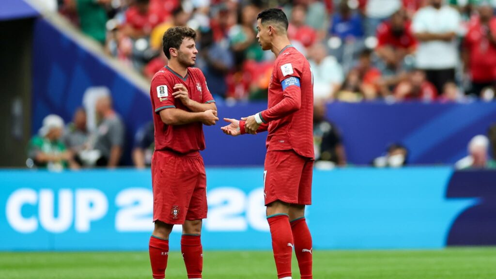 Tormenta en Portugal: la picante frase de João Neves sobre CR7 que enfureció a los hinchas