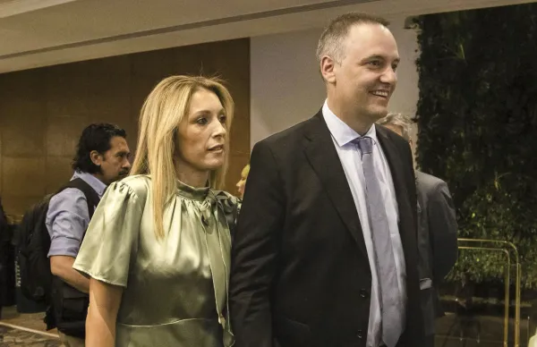 Adorni y su esposa ingresaron al Régimen de Inocencia Fiscal en medio de investigaciones sobre su patrimonio