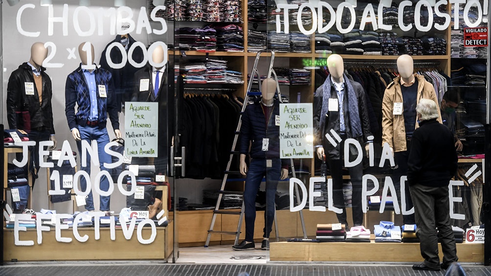 Ni las promociones alcanzaron: las ventas por el Día del Padre volvieron a caer