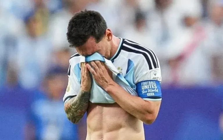 El emotivo llanto de Messi en el debut mundialista: “Pasé unos días difíciles”