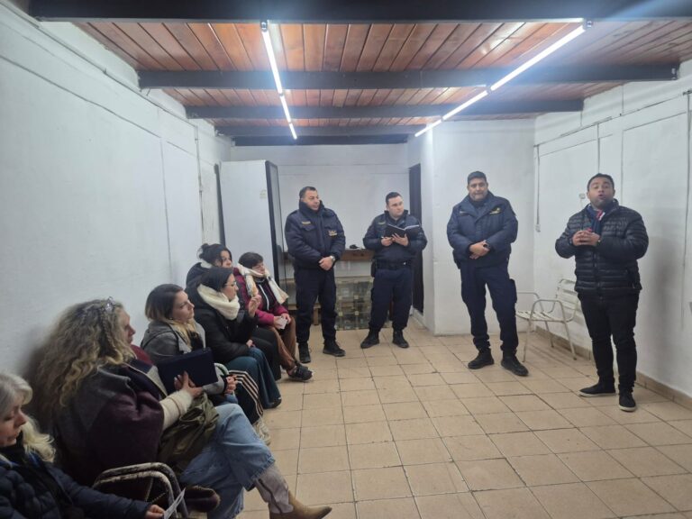 Refuerzan la seguridad en calle Bútori tras una reunión entre comerciantes, vecinos y autoridades