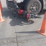 Una motociclista sufrió una fractura de fémur tras chocar con un camión en Alta Gracia