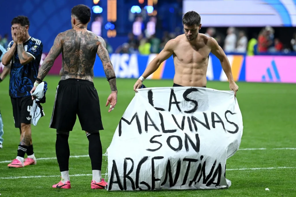 ¿Puede haber sanciones para Argentina por la bandera de Malvinas? Qué dice el reglamento de la FIFA