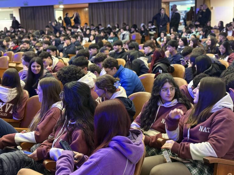 Cerca de 1000 estudiantes pasaron por la Expoeducativa