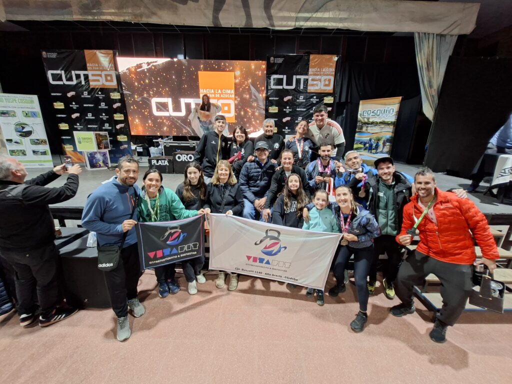 El Team VitaFit se destacó en la Cosquín Ultra Trail