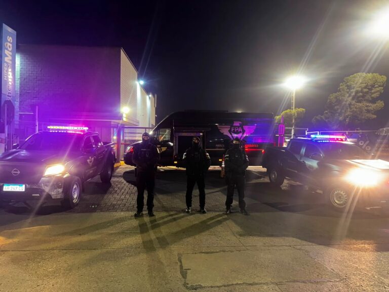 CÓRDOBA: FPA SECUESTRÓ COCAÍNA, ÉXTASIS, KETAMINA, POPPER, TUSSI Y MDMA EN UNA FIESTA ELECTRÓNICA