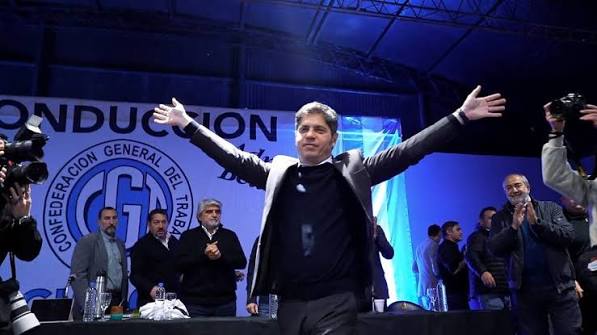 Kicillof encabezó un acto con la CGT en Chaco: “Milei, la culpa del endeudamiento de las familias es tuya”