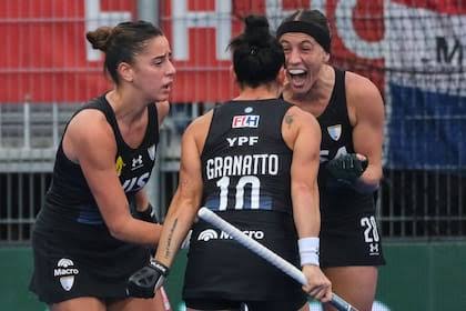 Las Leonas llegaron a la Argentina tras ganar el Mundial de hockey: “Un sueño hecho realidad”