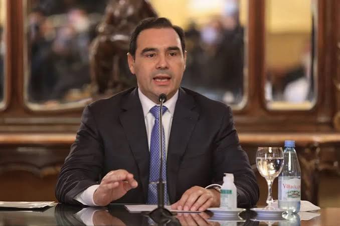 El correntino Valdés se mete en la interna radical de Córdoba y condiciona el apoyo a De Loredo