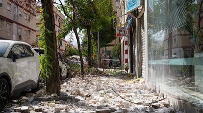 Un nuevo terremoto de 4.8 en Granada y varias réplicas de hasta 4.2 ha dejado al menos tres heridos leves