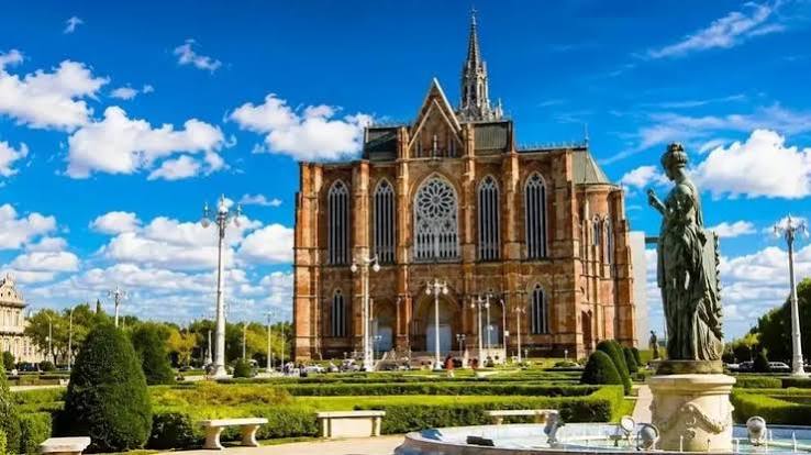 La Catedral de La Plata se impuso a las grandes iglesias europeas en el Mundial que se jugó en Instagram