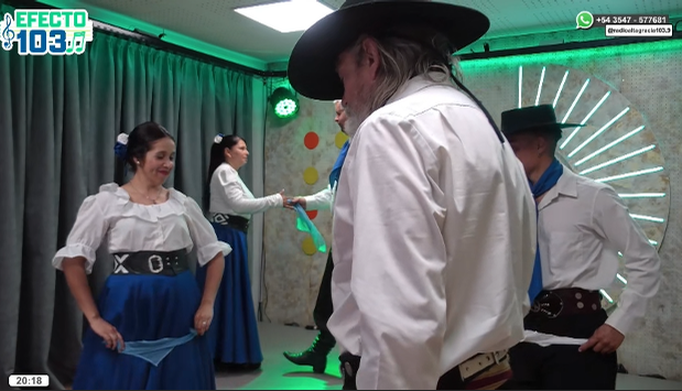 La Peña de Efecto 103 se llenó de folklore y tradición