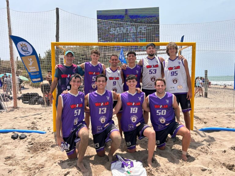 Felipe González Rivero de Alta Gracia rumbo al Mundial de Clubes de Beach Handball