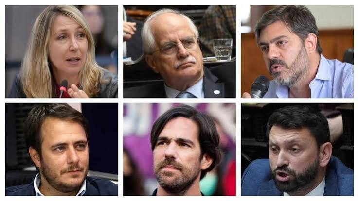 “Oportunismo”, “payasada” y “demagogia”: la oposición más dura criticó a Javier Milei por Malvinas