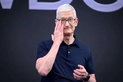 Tim Cook se va de Apple como CEO: todos los lanzamientos exitosos como el iPhone y su nuevo cargo