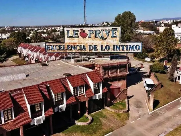 Se vende el tradicional hotel Le Privé en Malagueño: cuánto cuesta