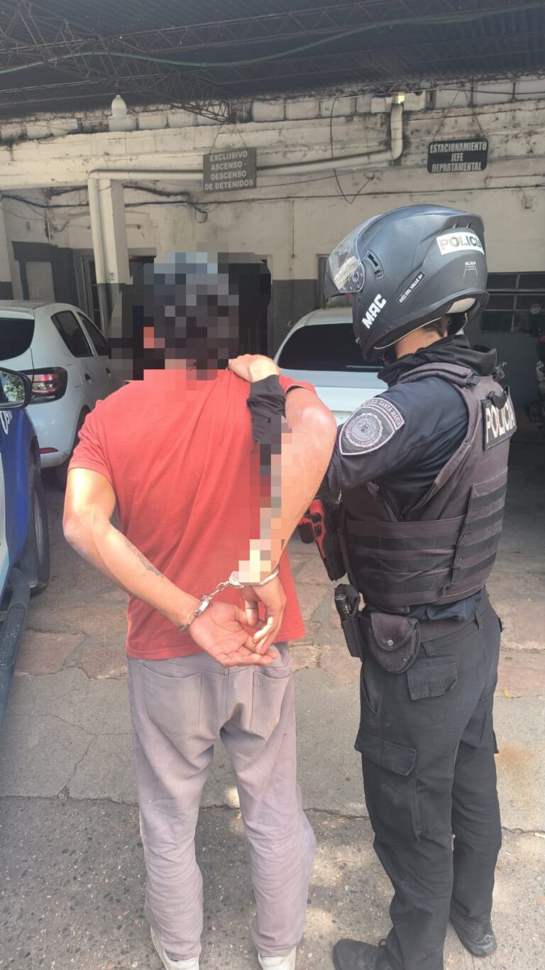 Fue a la casa de su expareja pese a tener una restricción y terminó detenido