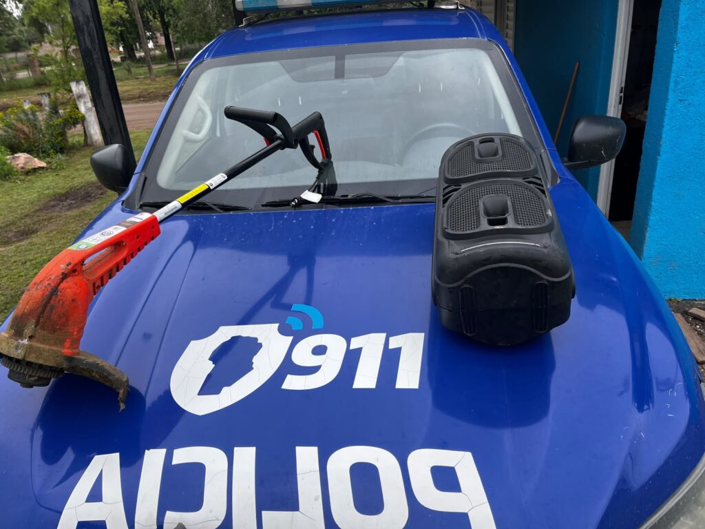 Villa del Prado: encontraron un parlante y una bordeadora en un tanque en desuso