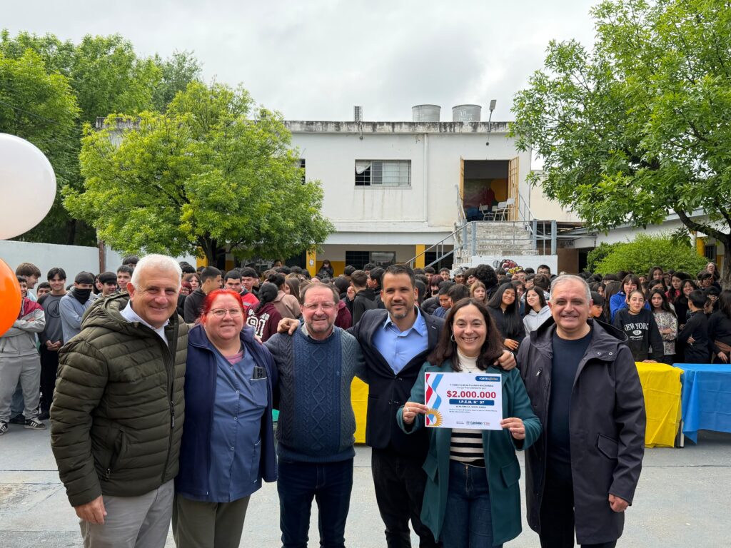 FORTEC: entregan fondos a escuelas de Alta Gracia y Anisacate para fortalecer la formación técnica