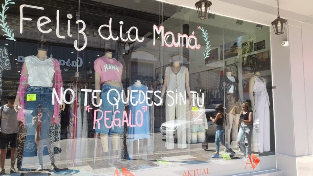 Día de la Madre: las ventas minoristas cayeron un 1,4% y el ticket promedio superó los $63.000