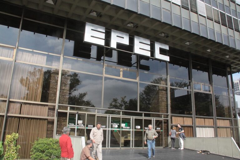 Luz: Los aumentos dispuestos por Nación fueron el principal factor de la suba de la tarifa de EPEC