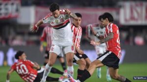 Estudiantes igualó 0-0 con Flamengo en La Plata por la ida de las semifinales de la Copa Libertadores