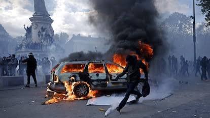 Francia impone toques de queda parciales tras un fin de semana de saqueos masivos y casi 2.400 detenidos