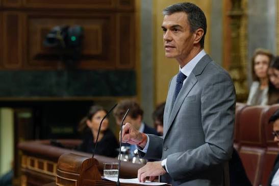Pedro Sánchez adelanta las elecciones generales al 29 de noviembre: “Debemos movilizarnos y que el Parlamento nos dote con una mayoría mucho más amplia”